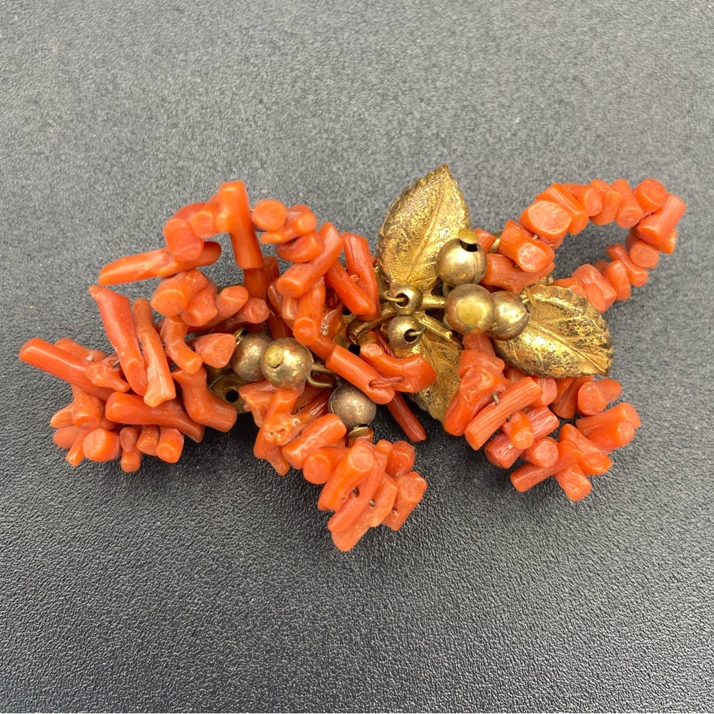 Vintage Unsigned Miriam Haskell Spezzati Branch Coral Brooch Brass